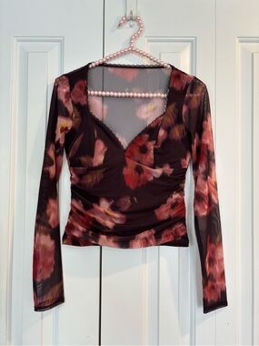 Abercrombie Floral Mesh Long-Sleeve V-Neck Top | Size XS